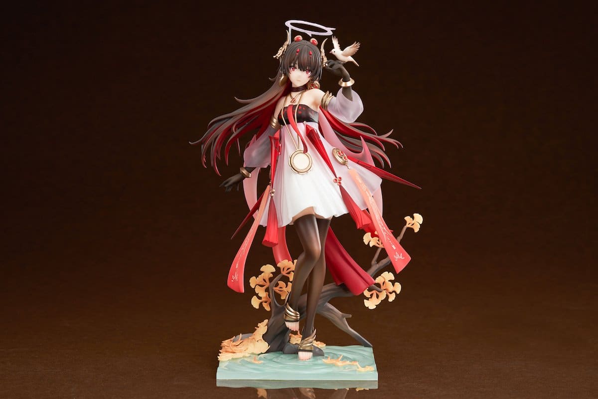 Lucia De Punishing: Gray Raven Llega En Forma De Una Asombrosa Figura