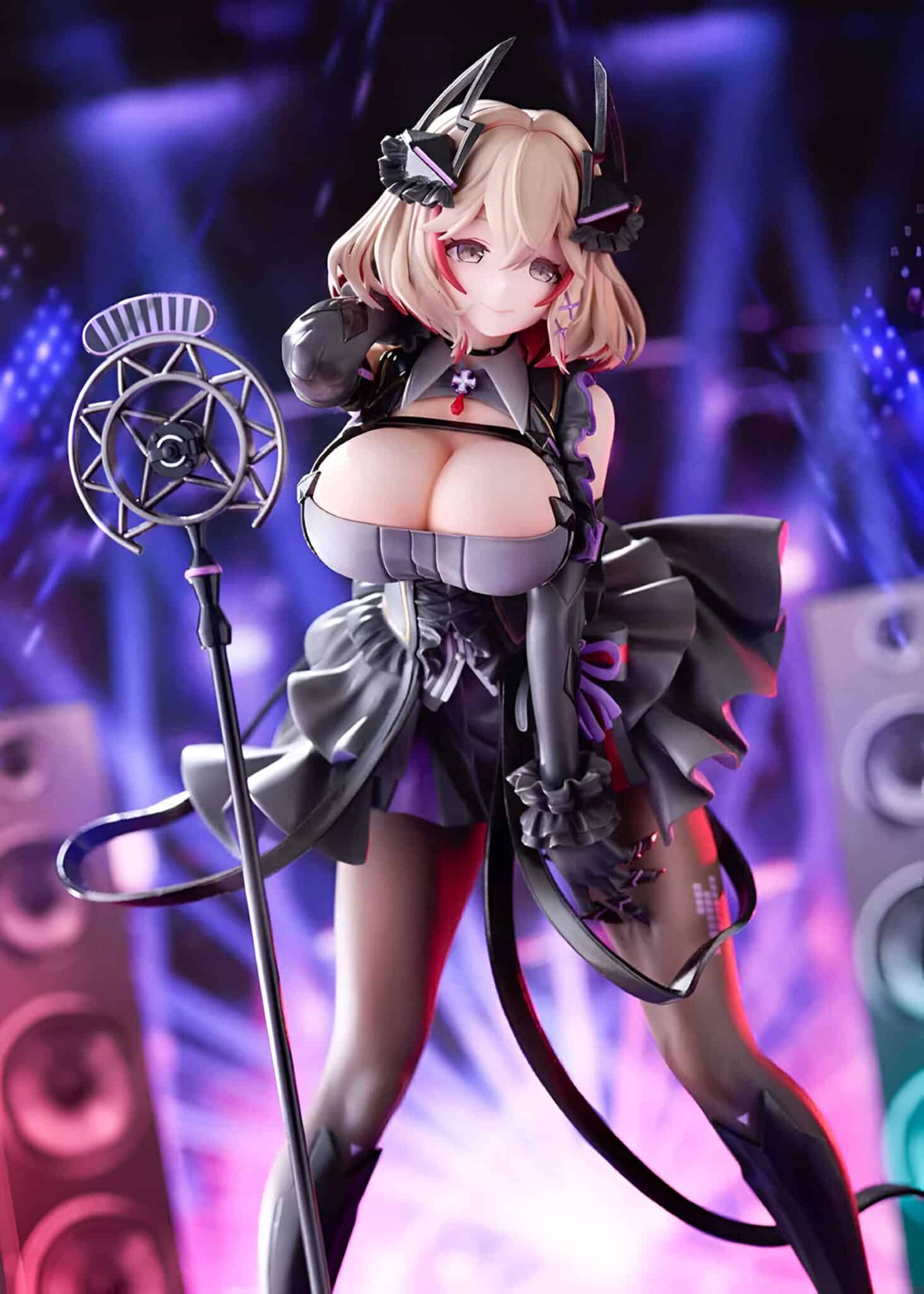 Roon De Azur Lane Enamora A Los Fans Con Increible Figura07 1 Optimized Scaled