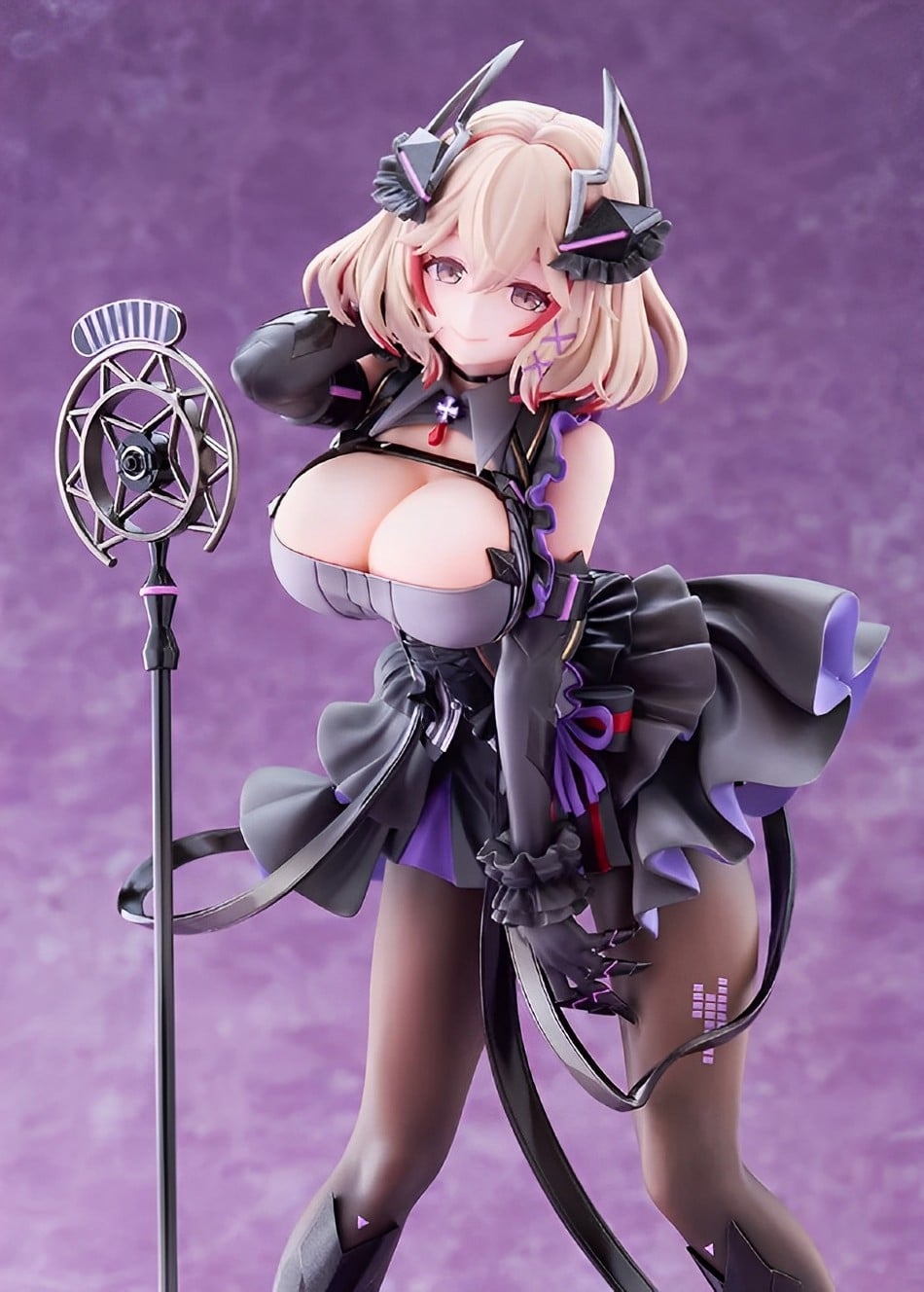 Roon De Azur Lane Enamora A Los Fans Con Increible Figura04 1