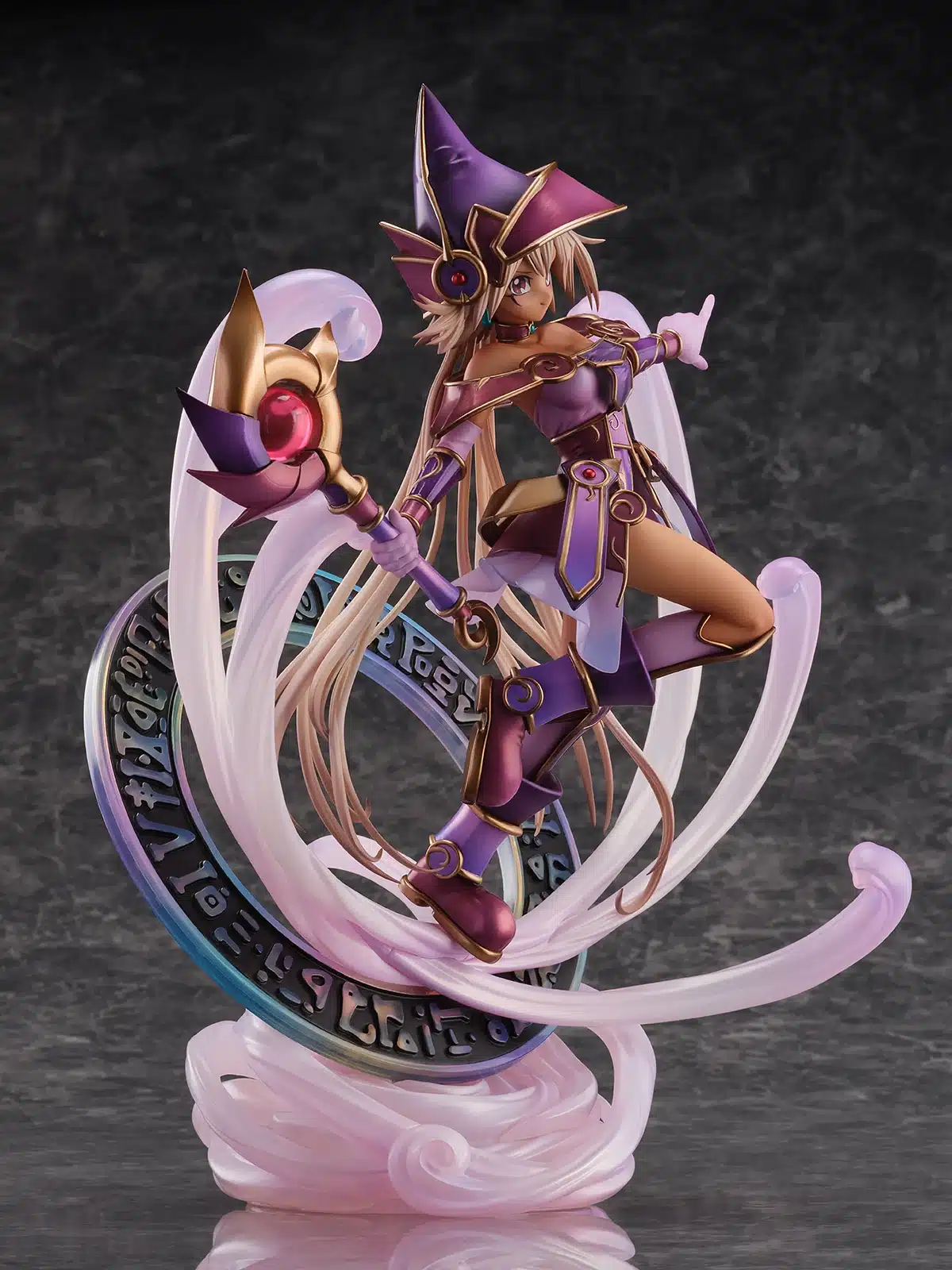 Yu-Gi-Oh Maga De La Ilusión Aprendíz Figura 04