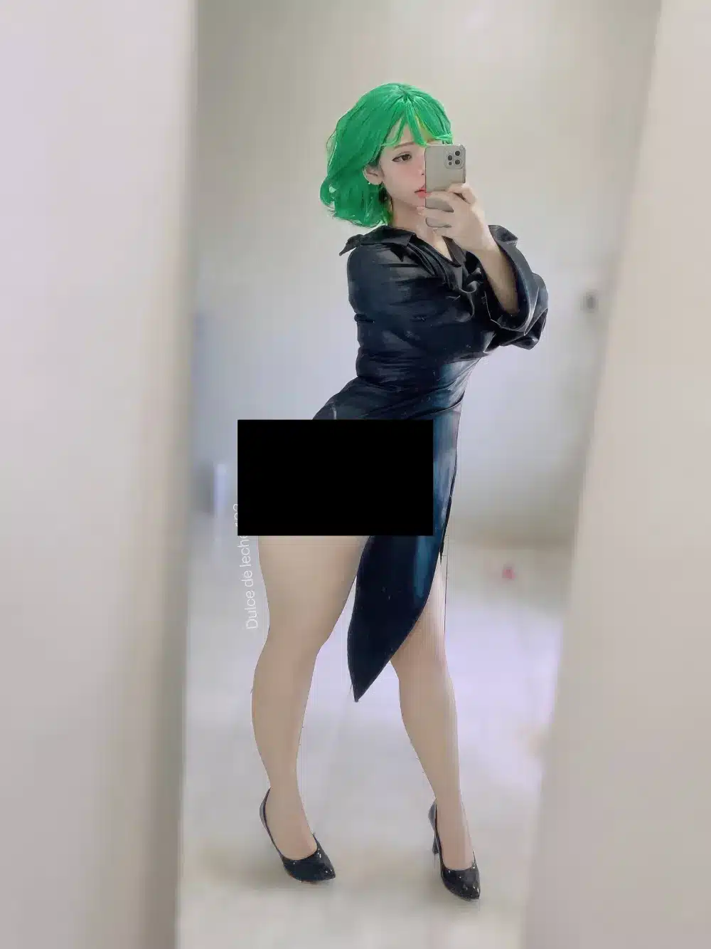 Tatsumaki-One-Punch-Man-Muslos-Cosplay-05