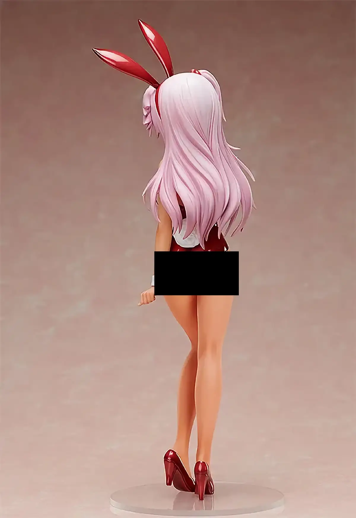 Fate/Kaleid Liner Prisma Illya: Chloe Von Einzbern En Sexy Figura De Conejita