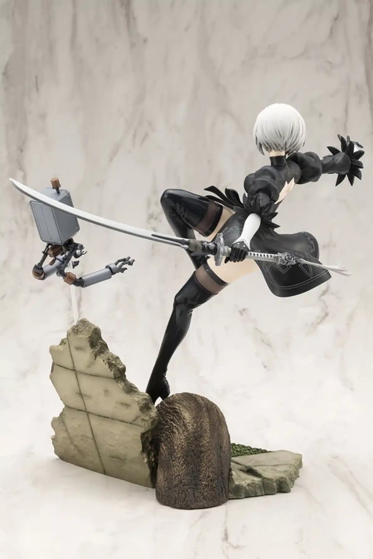 2B Nier Automata Figura 3 2